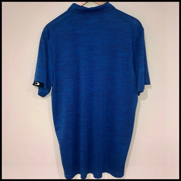 Oakley🏌🏼‍♂️⛳️Polo Mens XL Blue and Black, Worn Once, Practically New, Hydrolinx. - Picture 14 of 16